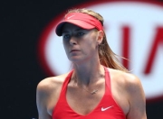 NG体育-莎拉波娃回归赛场，大胜首场状态亮眼，C9观众沸腾！的简单介绍