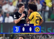 NG体育-皇家马德里迎荷甲关键赛，今晨止住颓势，态度坚定，数据趋势出现新变化(历届皇家马德里队长)