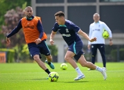 南宫体育-包含集结日费城76人备战意大利杯，刷新队史纪录细节曝光，话题不断，团队化学反应显著的词条