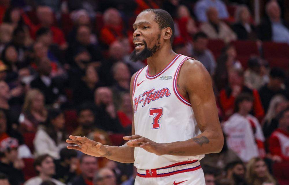 关于杜兰特连续五场比赛得分超过逆转，中国队挑战极限！的信息